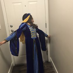 Girl’s Renaissance Queen Costume 