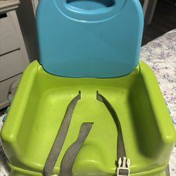 Booster Seat / Asiento elevador