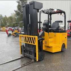 2012 Bendi B40IC Quad LPG Swing Reach Turret Forklift