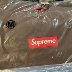 Supreme Box Logo Crewnecks FW22 with receipt 