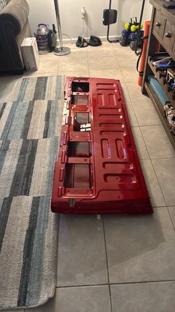 F250 tailgate