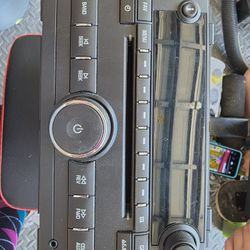 OEM GM Chevrolet GMC Radio CD Player Receiver Assembly (contact info removed)3 Delphi (contact info removed)5