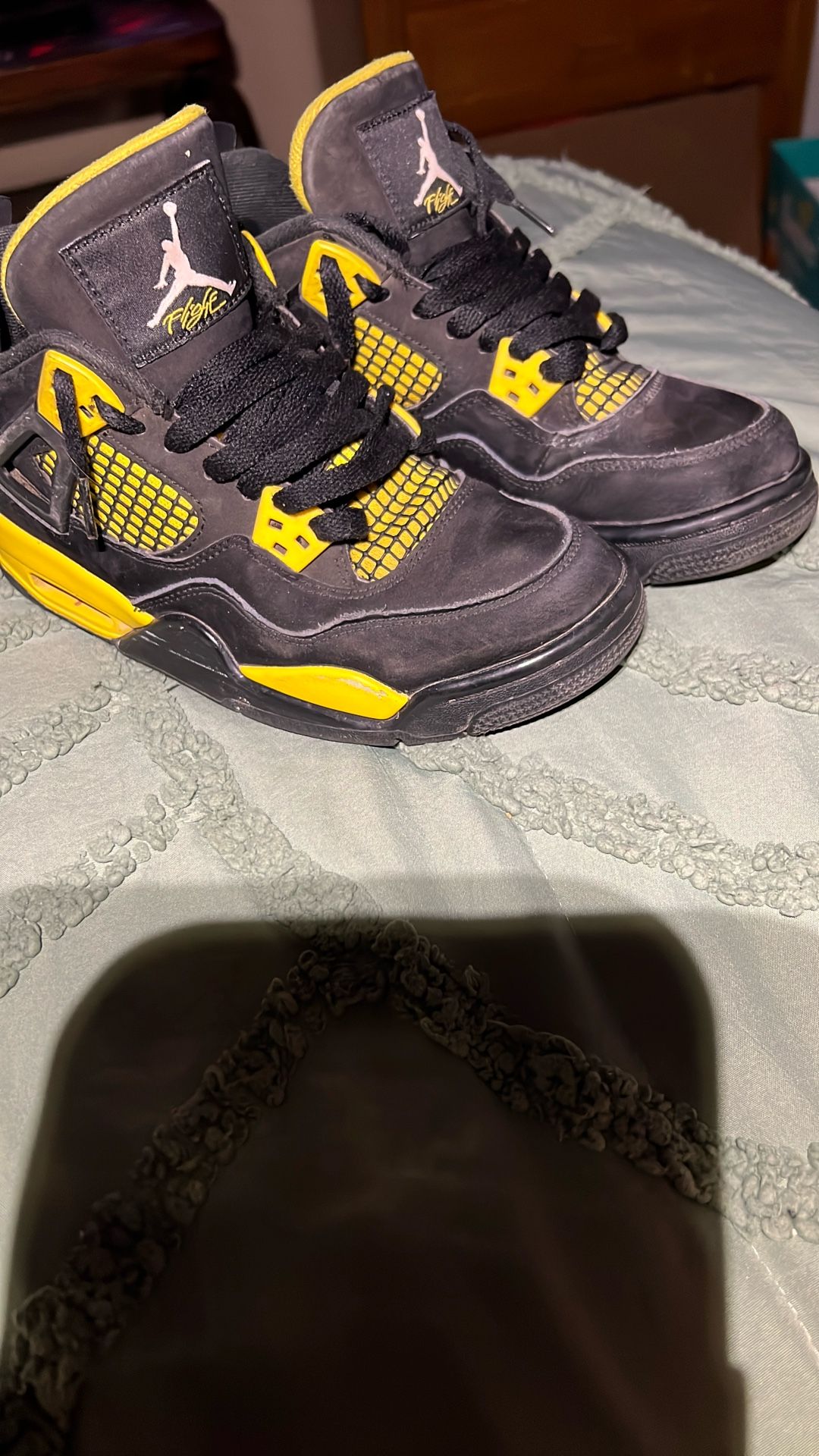 Jordan 4s