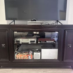 Television Stand 