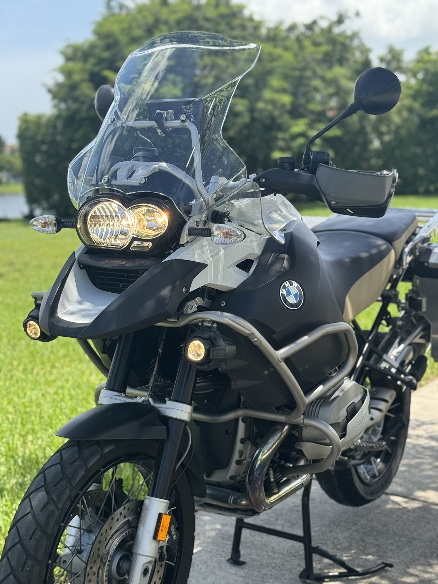 Motorcycle BMW GS 1200