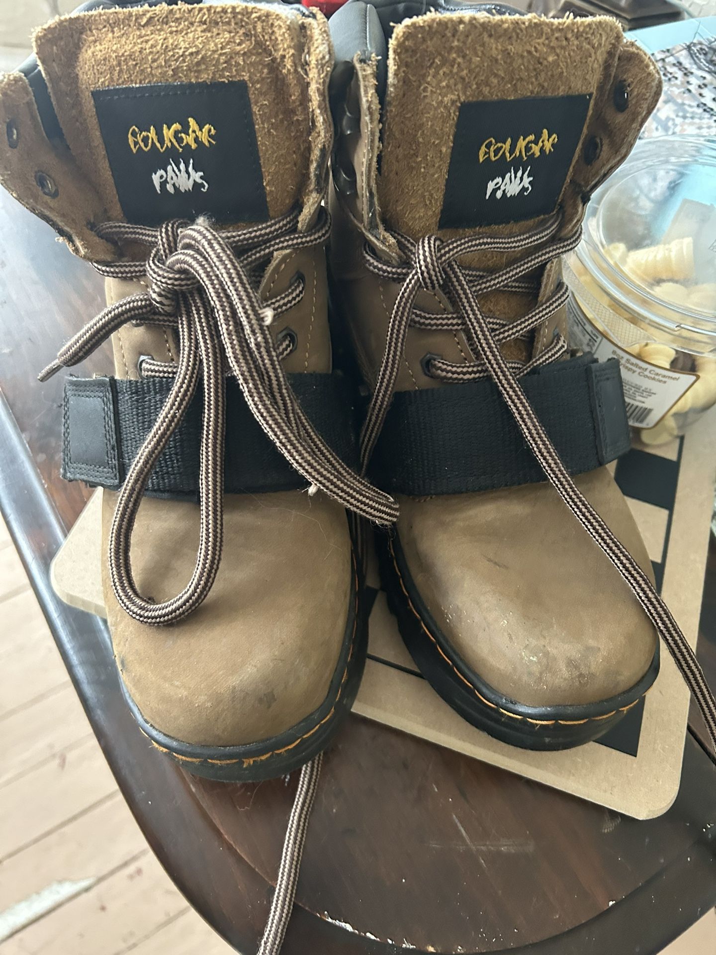 Cougar Paw Roofing Boots