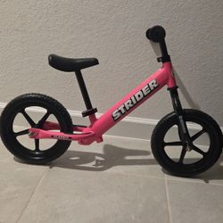 Strider Classic Entry Toddler Balance Bike, 12"