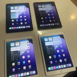 Apple IPad - 10.2” -Blk-Wht- case and Charger -