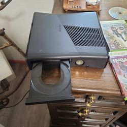 Xbox 360 Slim
