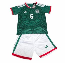 Mexico National Team Erik Lira #6 Youth Soccer Jersey and Shorts Set SIZE 28