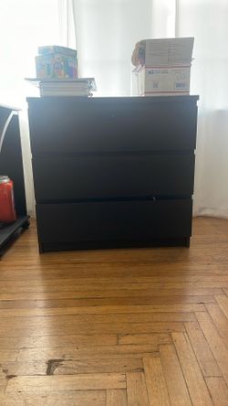 Three Drawer Dresser Like New