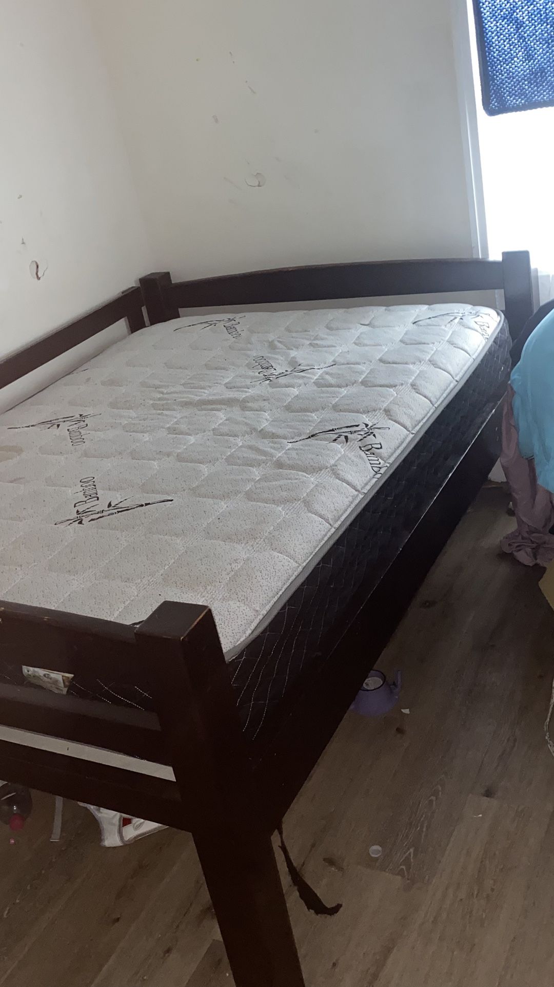 FULL SIZE BED ,  SPRING BOX  $ LIKE NEW MATTRESS 