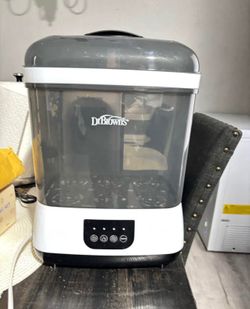 Dr. Brown Bottle Sterilizer + Dryer – great condition