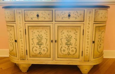 Vintage French Provincial / Tuscan Style Sideboard Buffet Cabinet