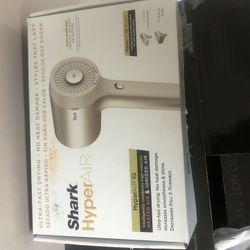 Shark Hyper Air Blow Dryer With IQ 2-in -1 