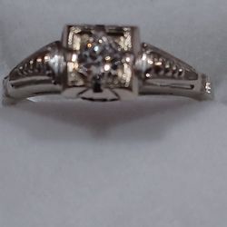 Engagement White Gold Ring With Diamonds Size 7