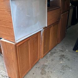 Free Old Kitchen Cabinets
