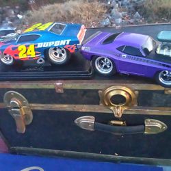 1/18 Scale Muscle Machine  #24 ,or Mopar Cuda .