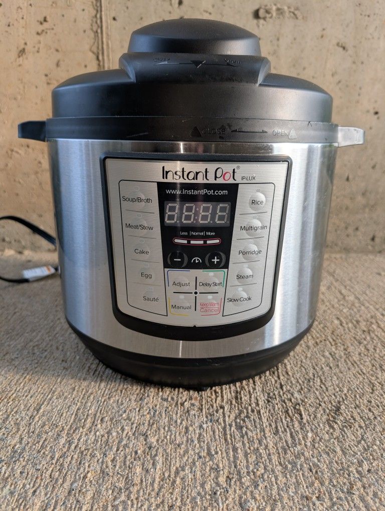 Instant Pot Lux IP-LUX 6-in-1 Electric Pressure Cooker, Slow Cooker, Rice Cooker, Steamer, Saute, and Warmer 12 One-Touch Programs