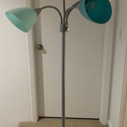 5 Head Floor Lamps (2)