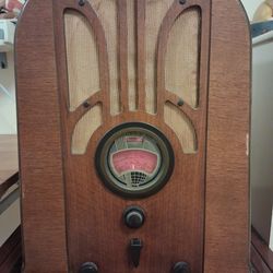 Large Philco Tube Radio Philco 37-650