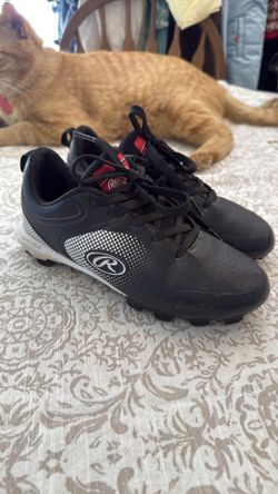 Rawlings softball cleats girls size 3