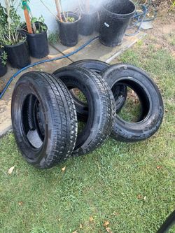 Ranger ST Tires Set of 4 205/75/15