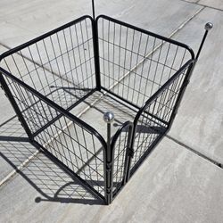 24" 4 panel puppy and small dog playpen.