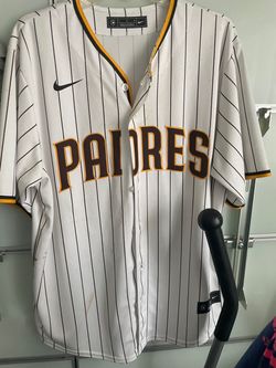 Large Nike Padres shirt