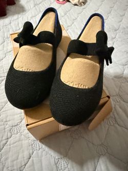 Rothy’s girl shoes