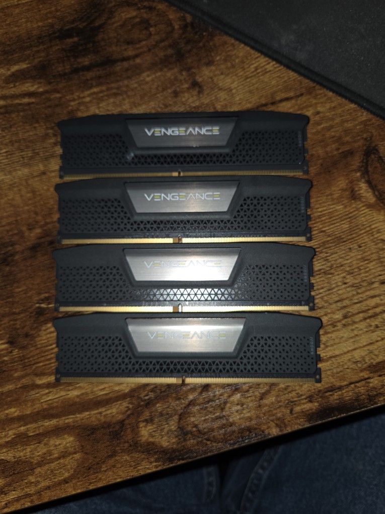 DDR5 RAM β 32GB Kit (4x8GB) π₯