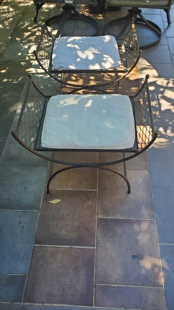 Small chairs set