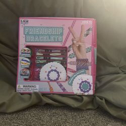 Bracelet kit for sale