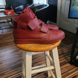 Nike Flystepper Good Cond Sz 9 $75