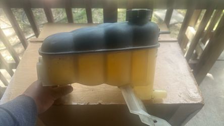 Chevy   Radiator tank