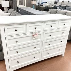 New Large Dresser 🔥🔥 AMERICAN MADE 