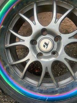 Alloy Wheel with Tire and Neo Chrome Rim