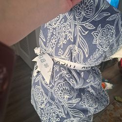 Blue flower blanket, NWOT