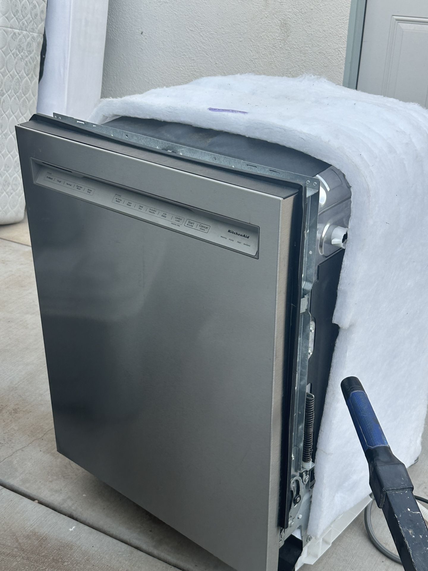 Kitchen aid Dishwasher 