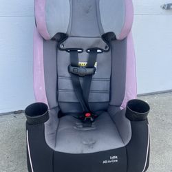 SAFETY 1ST CAR SEAT