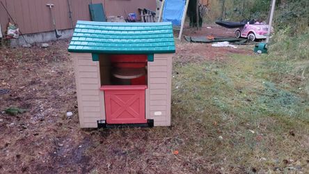 Little Tikes My first playhouse