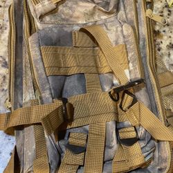 New Military tactical backpack with chest and waist wraps, desert Camp