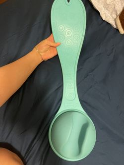 The Beebo Hands Free Bottle Holder