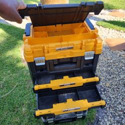 DeWalt Touch System Organizer Tool Box 