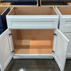 NEW! Shaker White Bathroom Vanities 30"