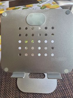 Adjustable Metal Laptop Stand –