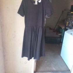 Brand New With Tags Lularoe Medium Amelia Black Dress