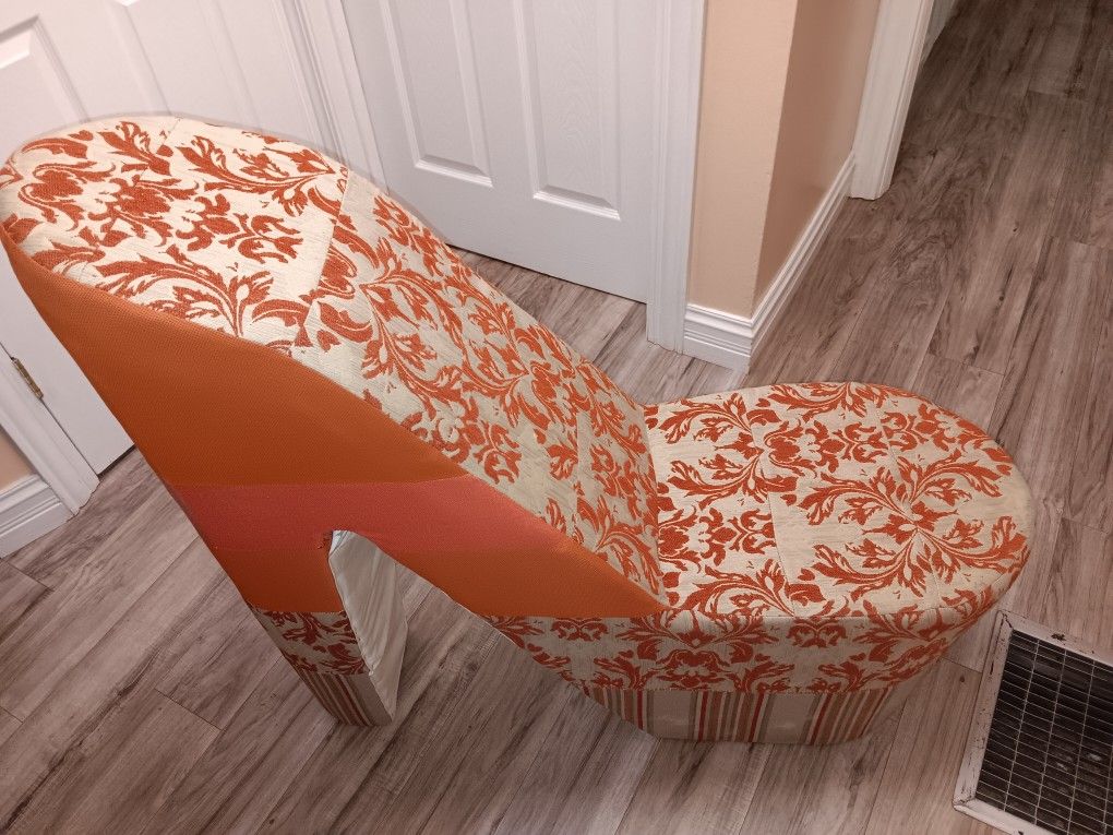 Shoe Shaped Chair