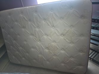 Full mattress