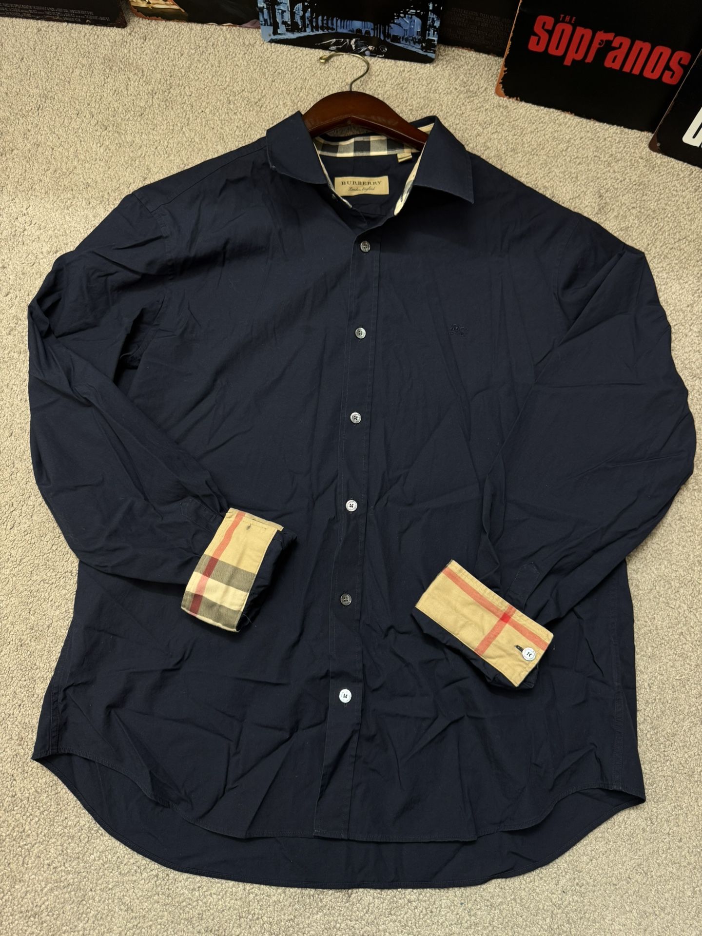 Burberry Button Down Men’s XL
